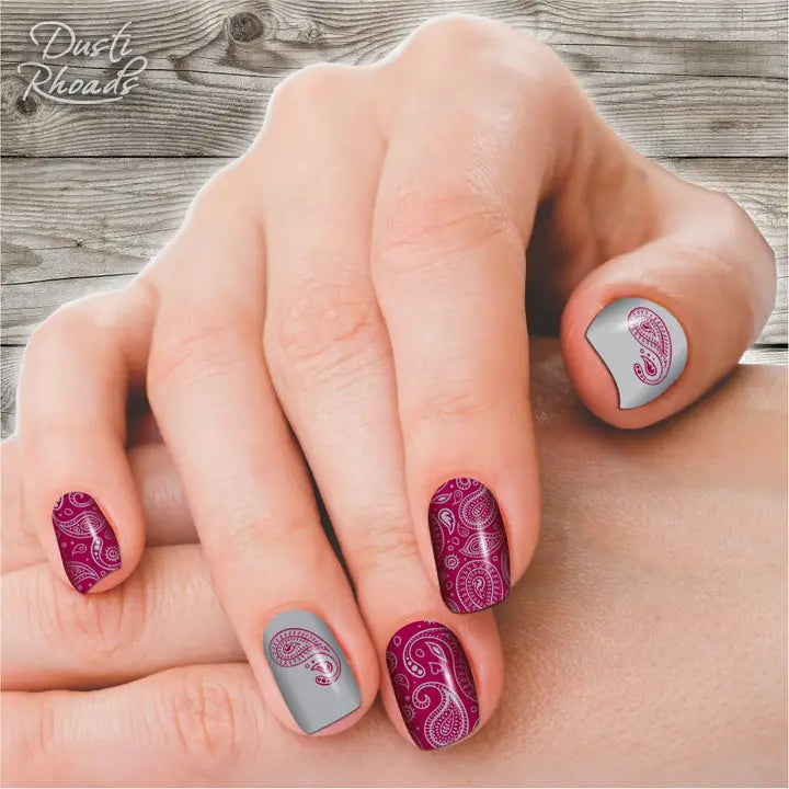 Pretty Paisley Nail Strips