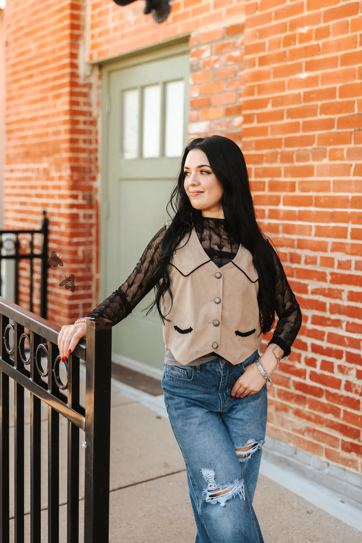 Coyote Ridge Vest- Dust