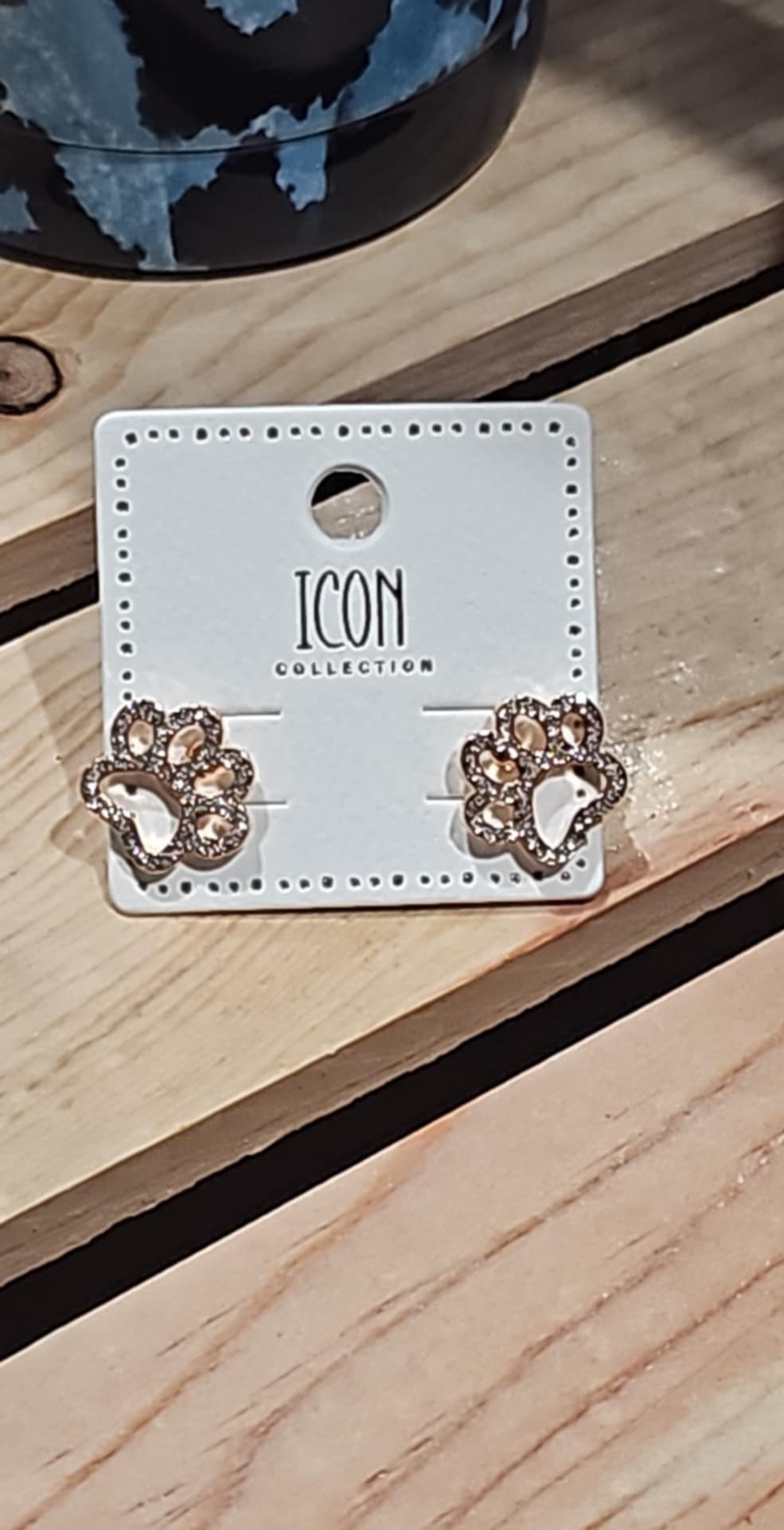 Bearcat Earrings